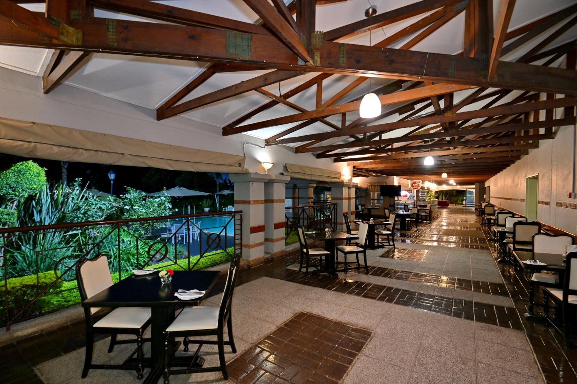 Holiday Inn - Bulawayo By Ihg Exteriér fotografie