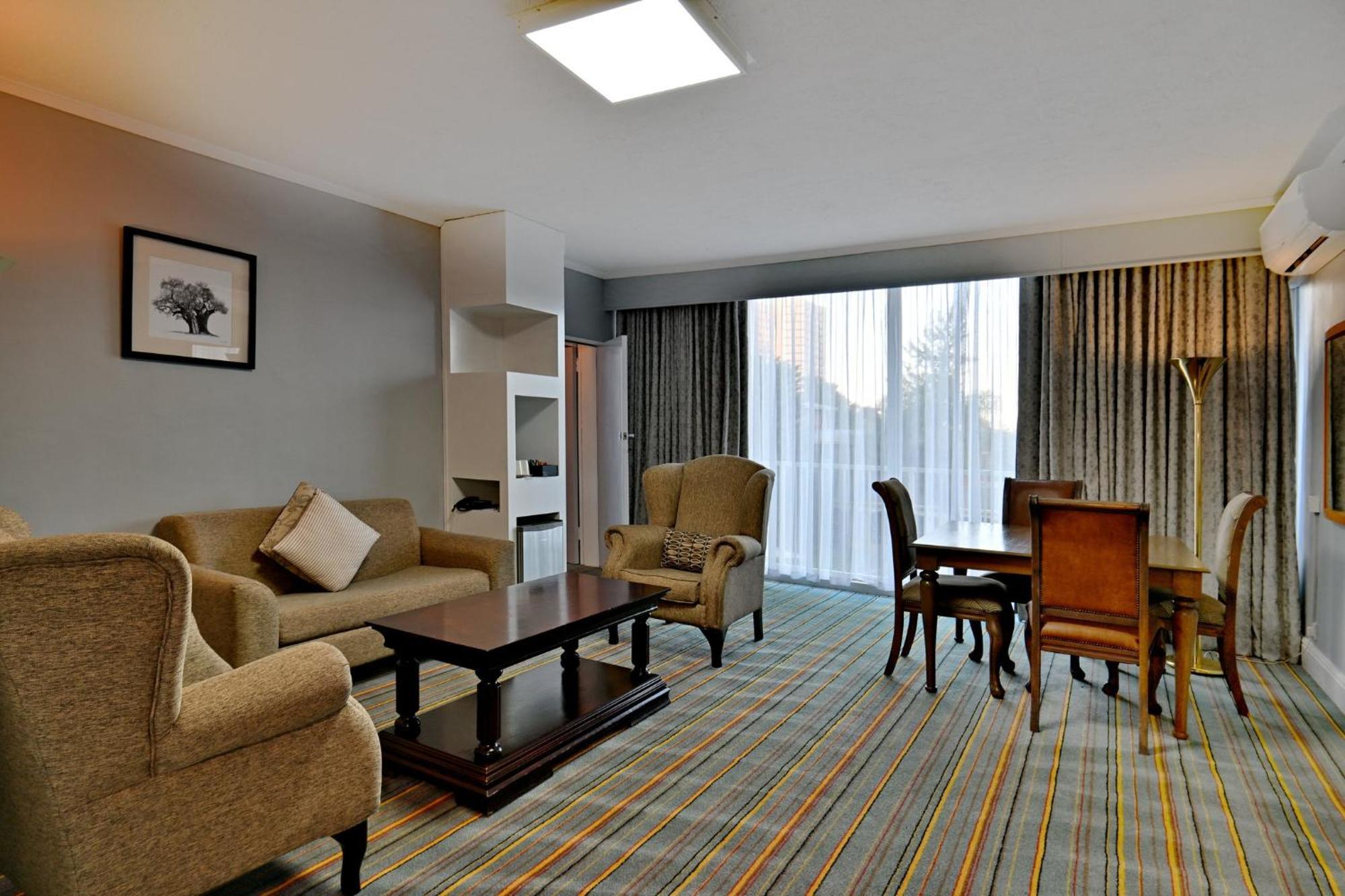 Holiday Inn - Bulawayo By Ihg Exteriér fotografie